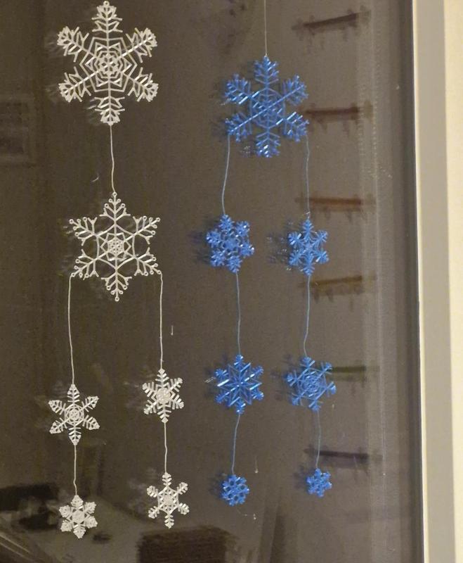 Snow flake window hanger (print as a whole)