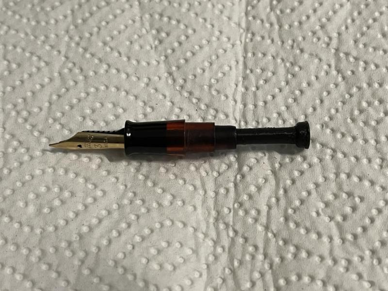 Feed removal tool for vintage Sheaffer Balance fountain pen