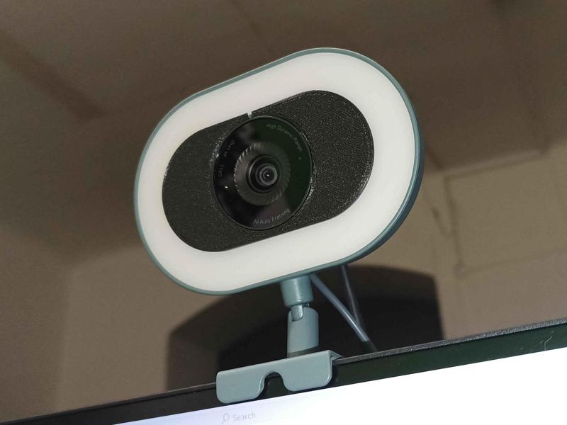 Holder for Dell UltraSharp Webcam WB7022 in IKEA Stänkregn ring light