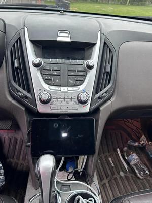 2010-2017 Equinox Carplay Screen Mount