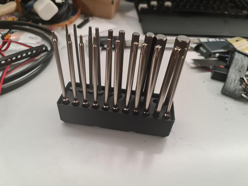 Gridfinity 3x1 -  22x Bit holder