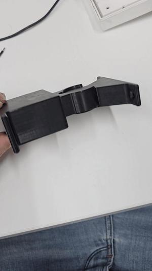 Door Stopper with Latch and a hardcore CLACK