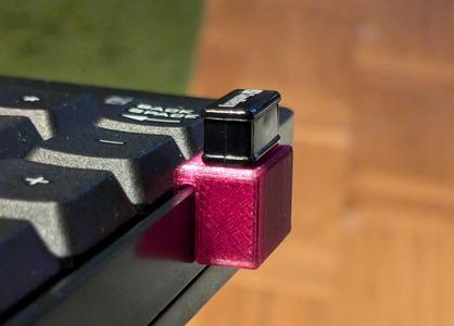 USB Dongle Clip/Holder for Sandberg Wireless Numeric Keypad 2