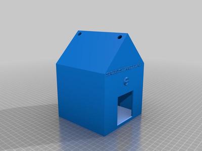 Simple Birdhouse (hang with wire ties)
