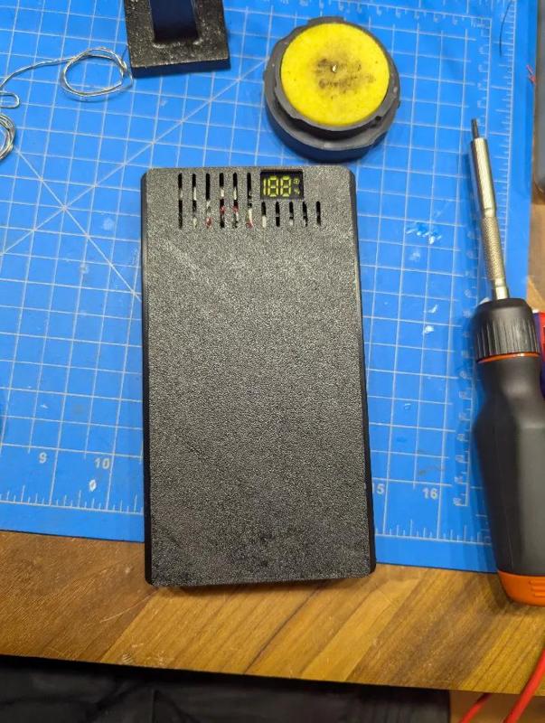 Power Bank Case 100W (Remix)   