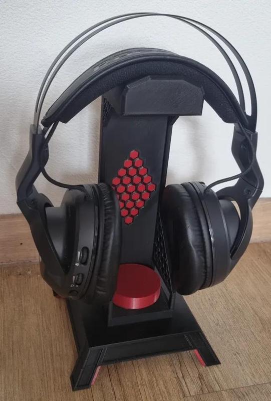 Headphone stand   