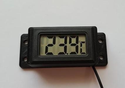 Thermometer case