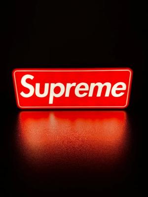 Supreme Lightbox   