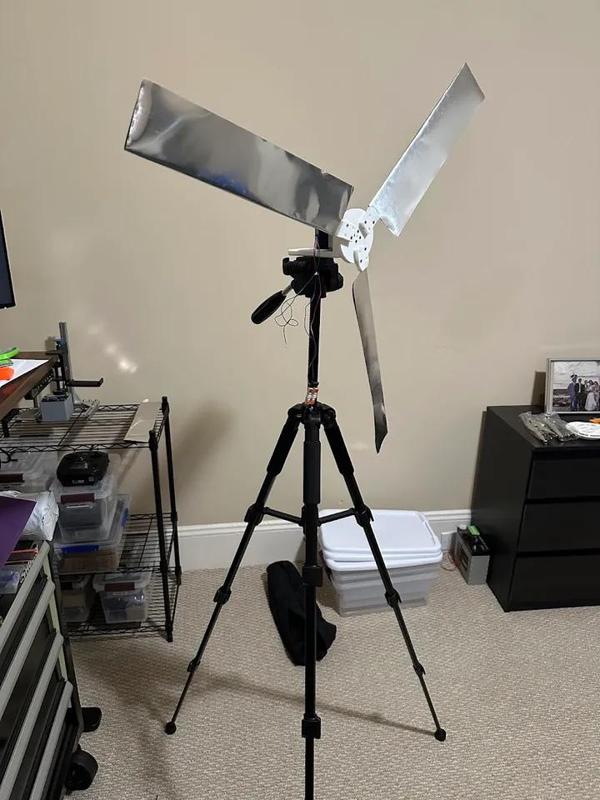 Personal wind turbine   