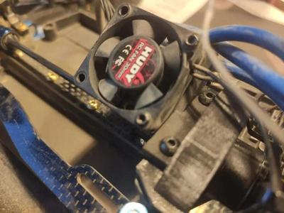 Associated b74.x fan mount   
