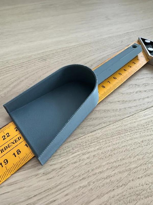 Rodent & Rabbit Cage Cleaning Scoop   