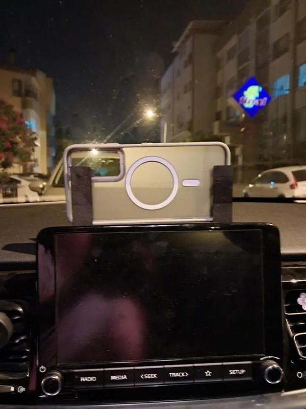 Kia stonic 2020 2021 phone holder   