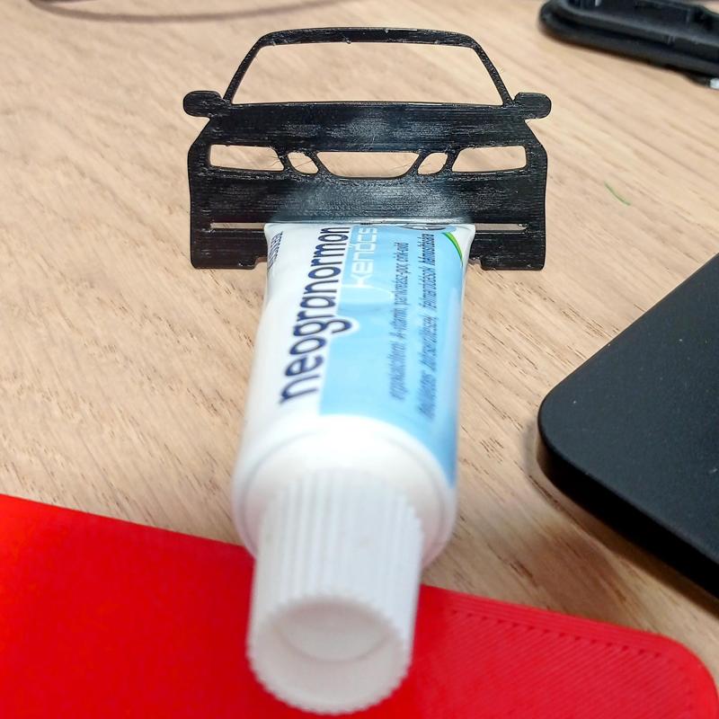 Saab 93 second generation toothpaste squeezer