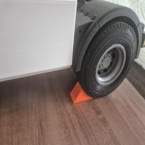 1/14 RC Truck Wheel Chock