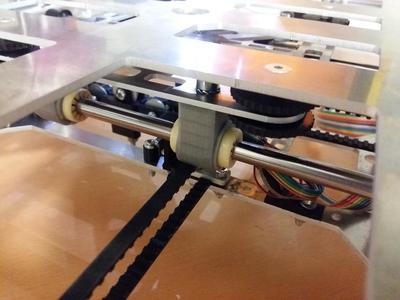 K8200/3Drag BEARING CLAMP AXE Y MOD FOR "IGUS RJM-01-08"