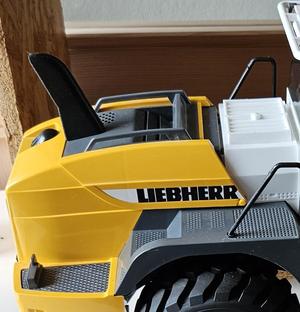 Bruder L574 Wheelloader