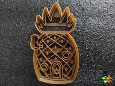 Cookie cutters- bob sponge bob pineapple house-.