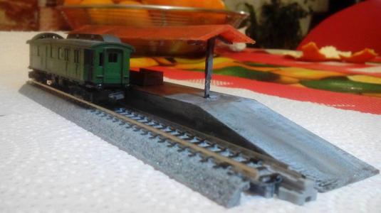 N Scale model Railroad Railway Platform 