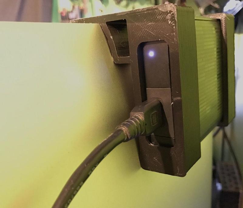 Apple Cinema Display WD Hard Drive Hanger