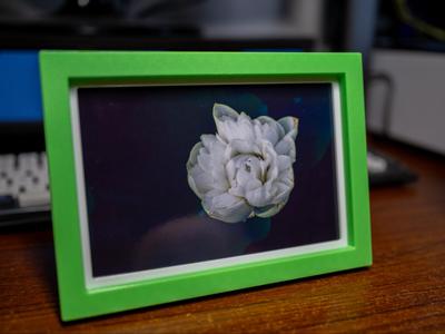 6 inch simple photo frame (horizontal, vertical, or magnetic)