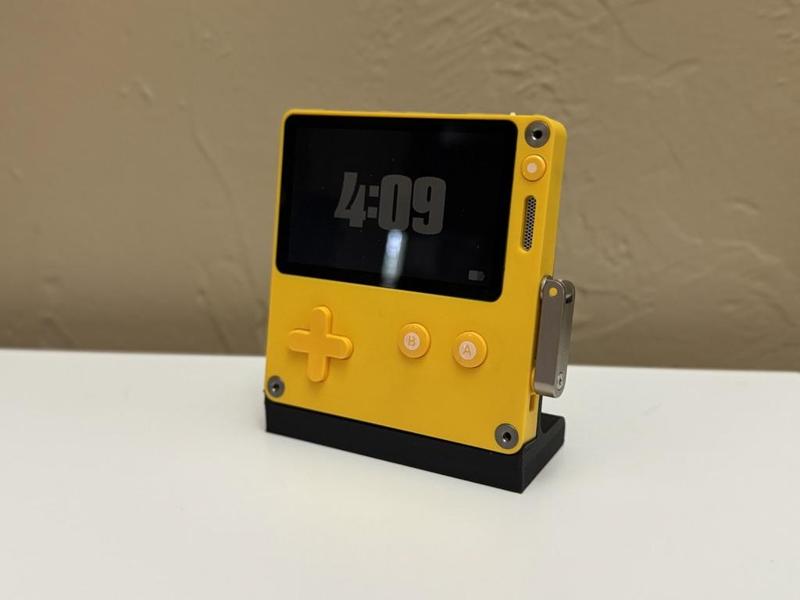 Basic Playdate Stand