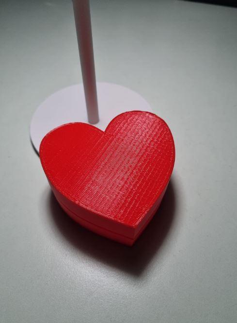 Caja con forma de corazon