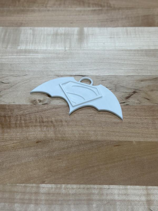 Batman superman keychain