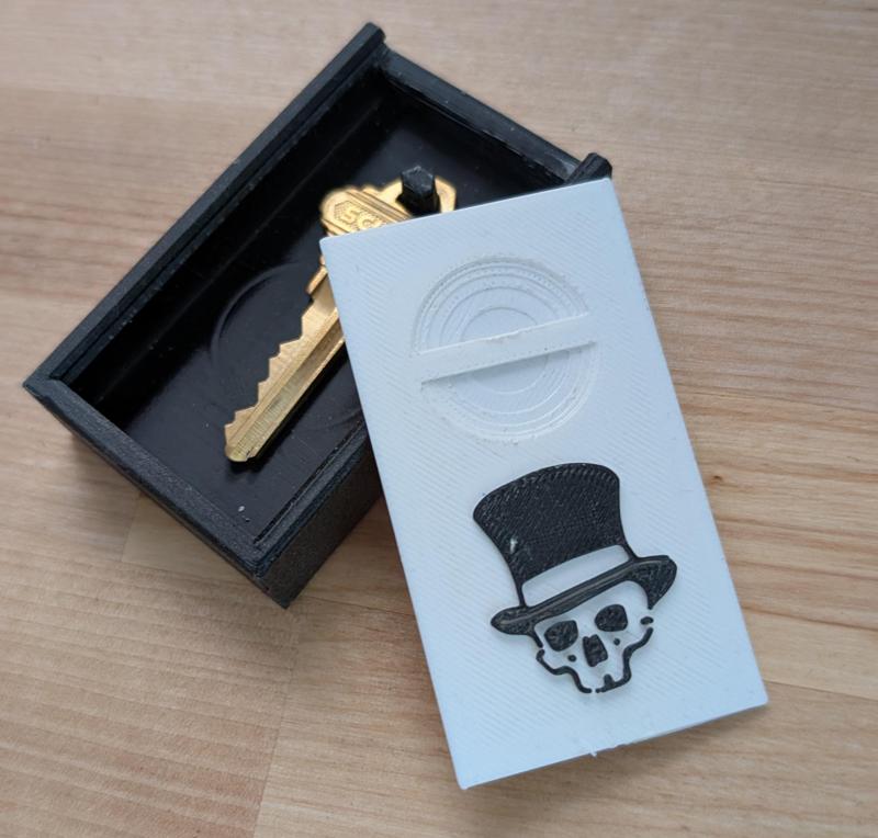 Magnetic Hide away key case