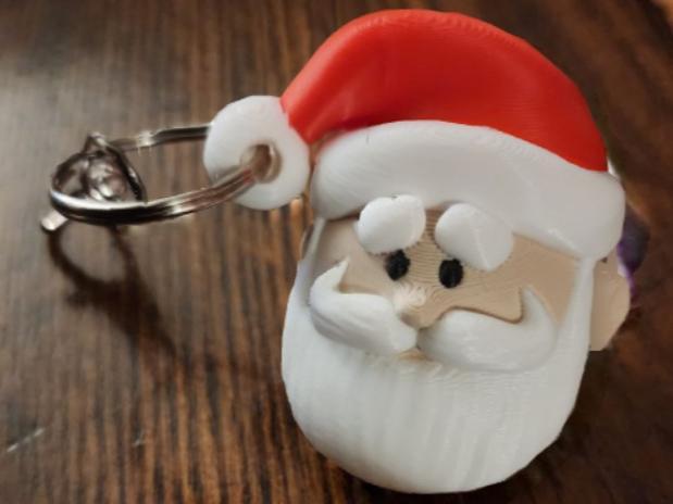 Santa's Head keychain