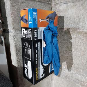 Rubber glove dispenser