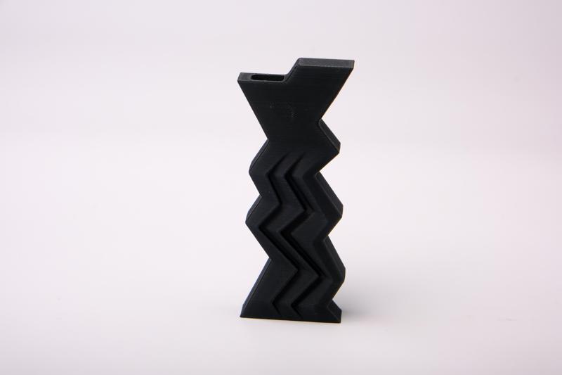 Vibe Memphis Vase - Bold Geometric Decor