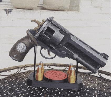 Hellboy - The Good Samaritan Revolver