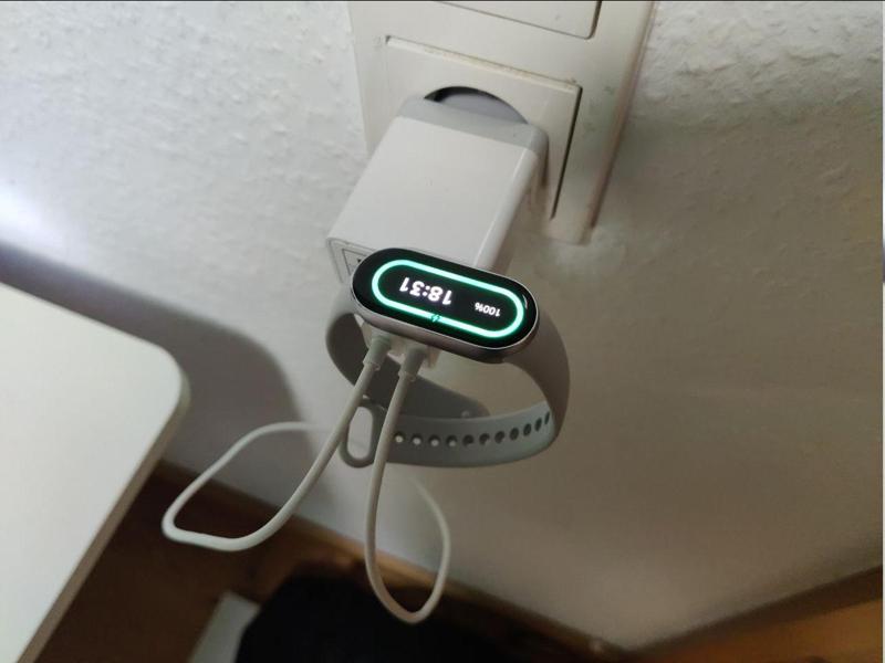 Mi Band (Smartband) 8/9 charging "dock"