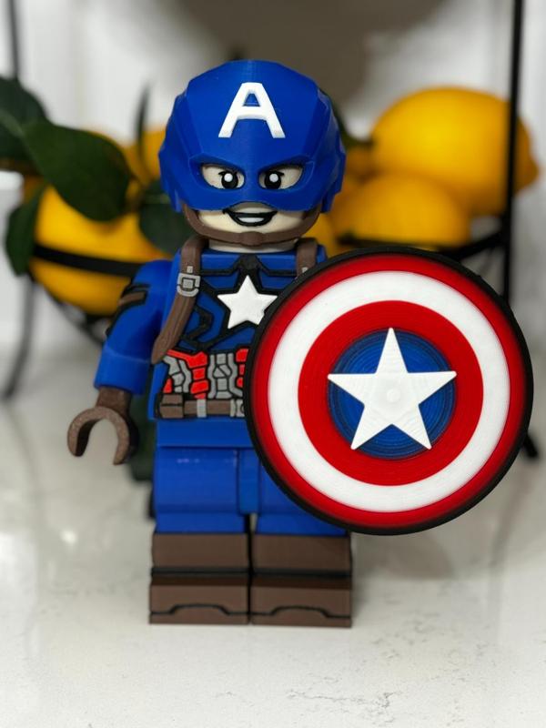 Bricks Captain America