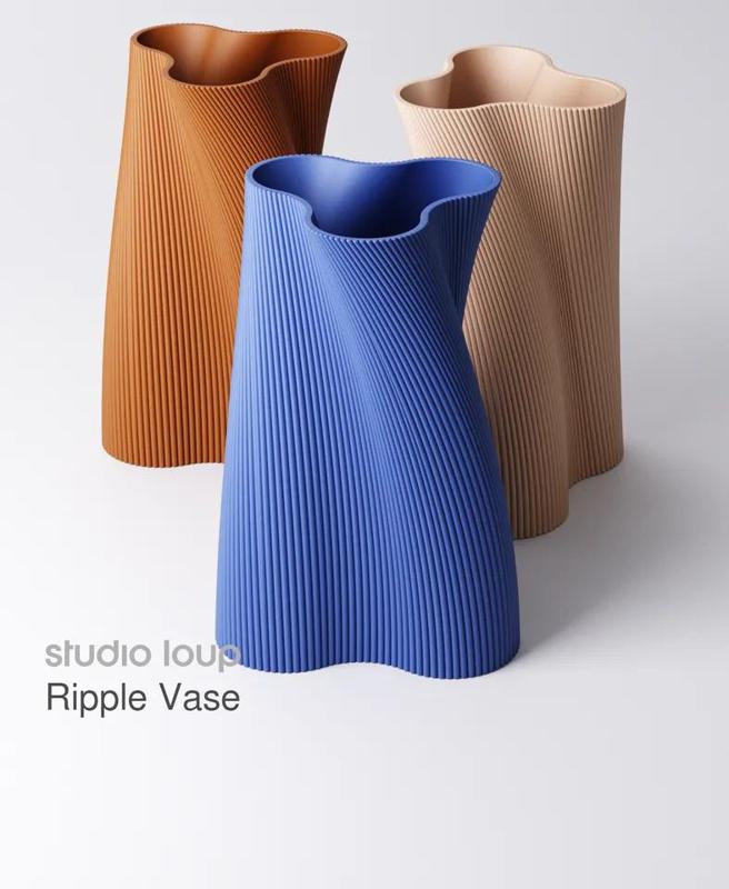 Ripple Vase   