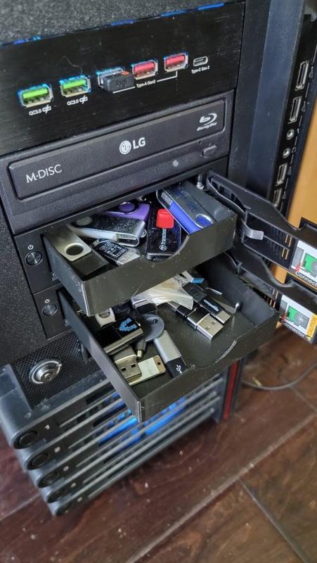 Utility drawer for 3.5inch hot swap bay