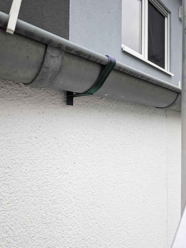 Eaves bracket for "333" sized (153mm wide) eaves / Dachrinnen