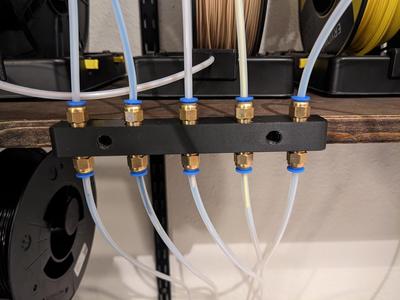Shelf Mounted Filament Guide