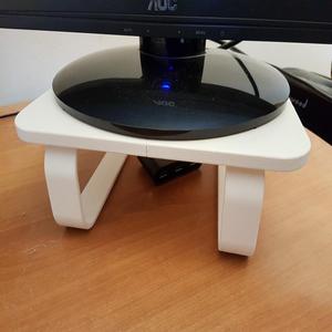 Small PC Screen Table