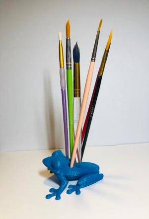 Treefrog Brush Holder