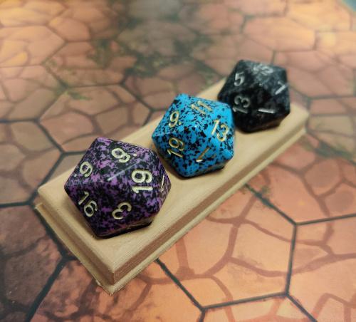 Triple D20 Holder