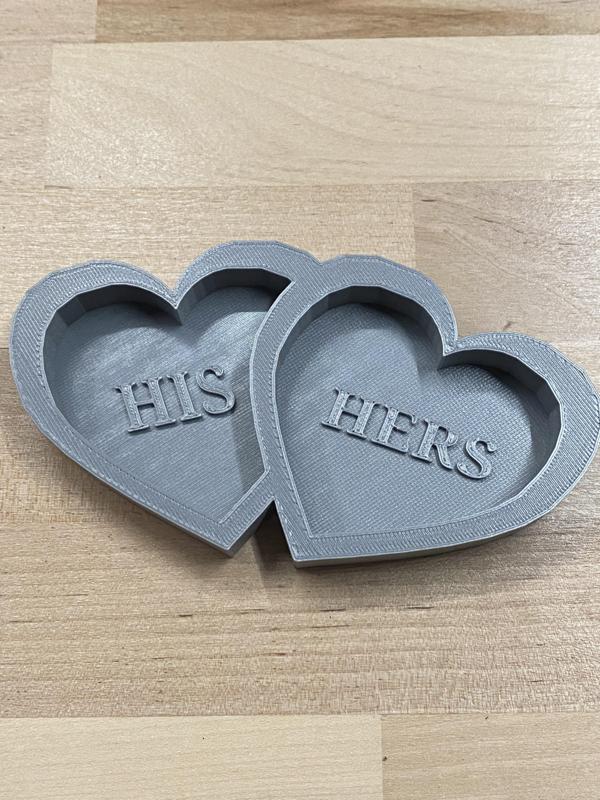 Hear shaped tray