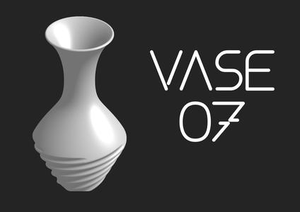 Vase 07 - Screwka