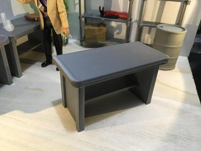 Lab Bench (1:18 scale)