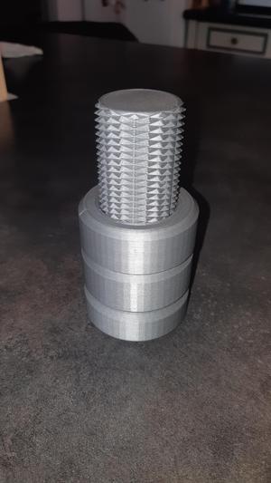 Multi-threaded screw and nut, right and left pitch