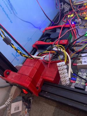 PSU holder for BLV Mgn Cube