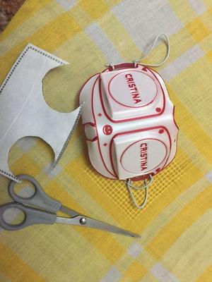 Mask With lower filter inlet