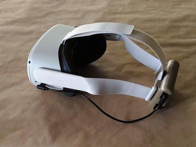 Quest 2 head strap battery