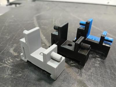 Terminal block holder