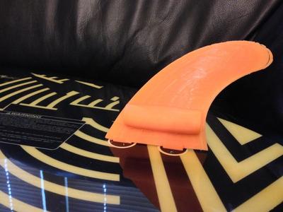 Tunnel Fin for Wake Surfing